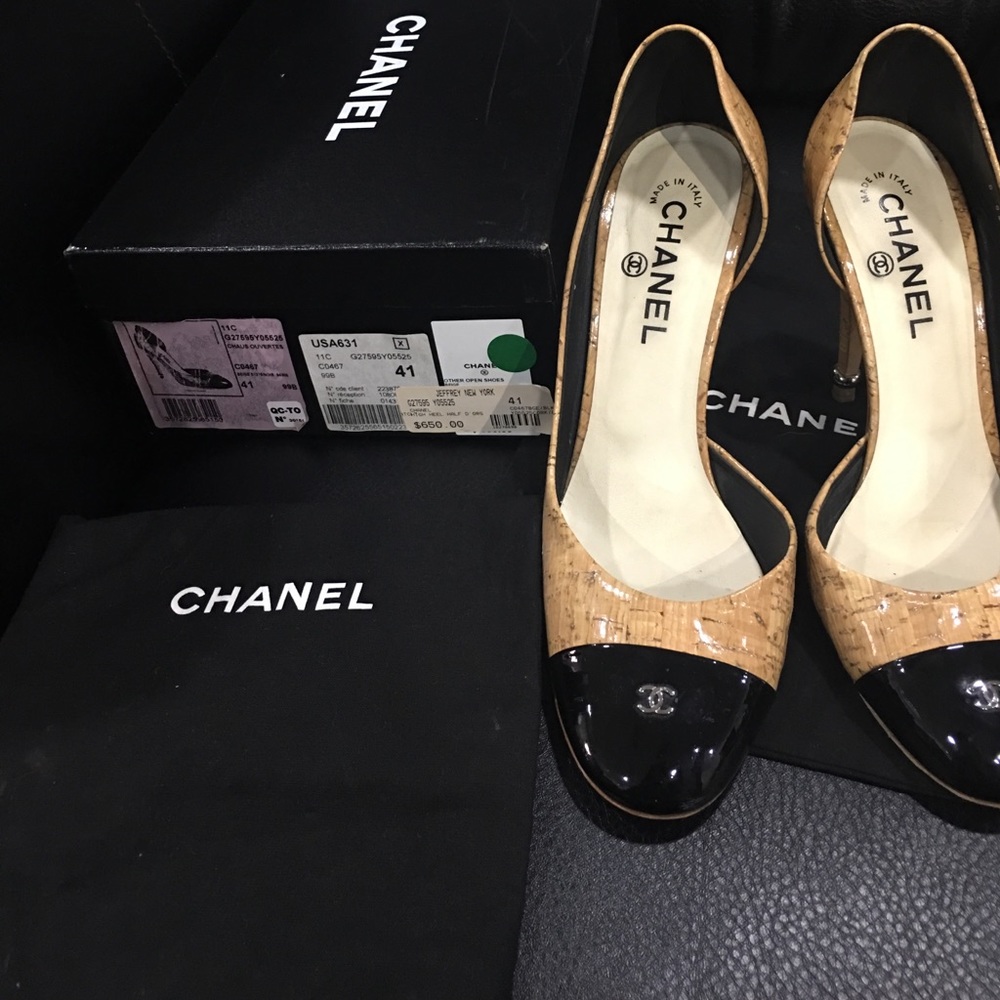 Beige Chaus Ouvertes Pumps - Picture 3 of 4